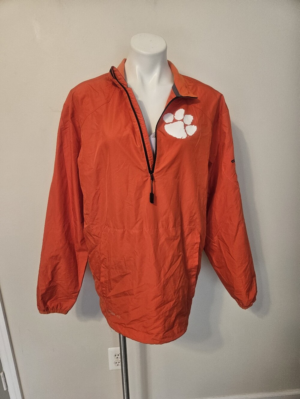 Nike Storm-FIT Clemson University Pullover Size Small EUC Unisex